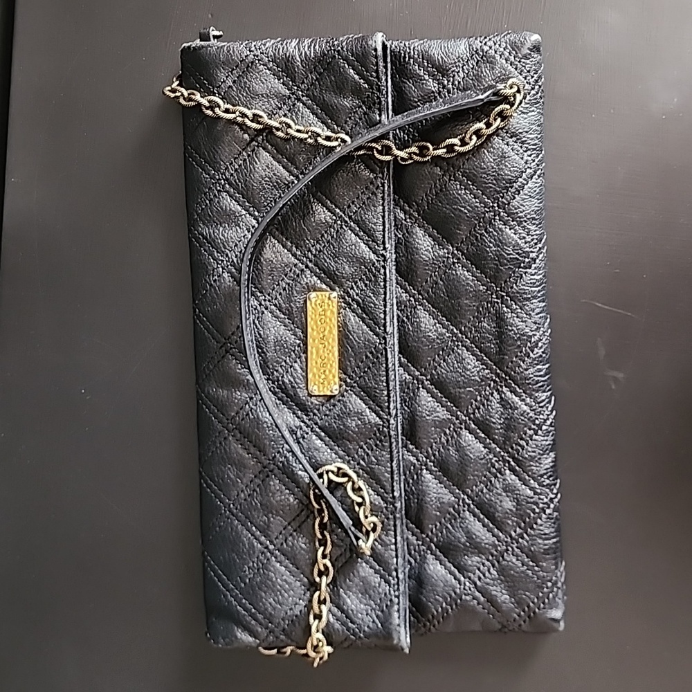 Marc jacobs black brass sandy clutch shoulder handbag